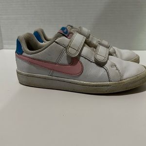 Nike Court Royale Kids Size 1y Color White Blue Pink